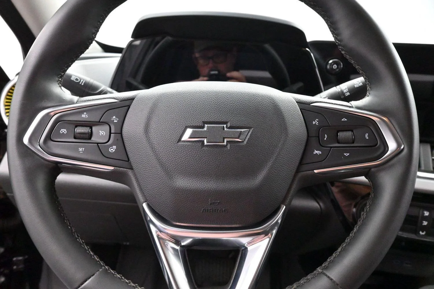 Used 2024 Mosaic Black Metallic Chevrolet LT image 16