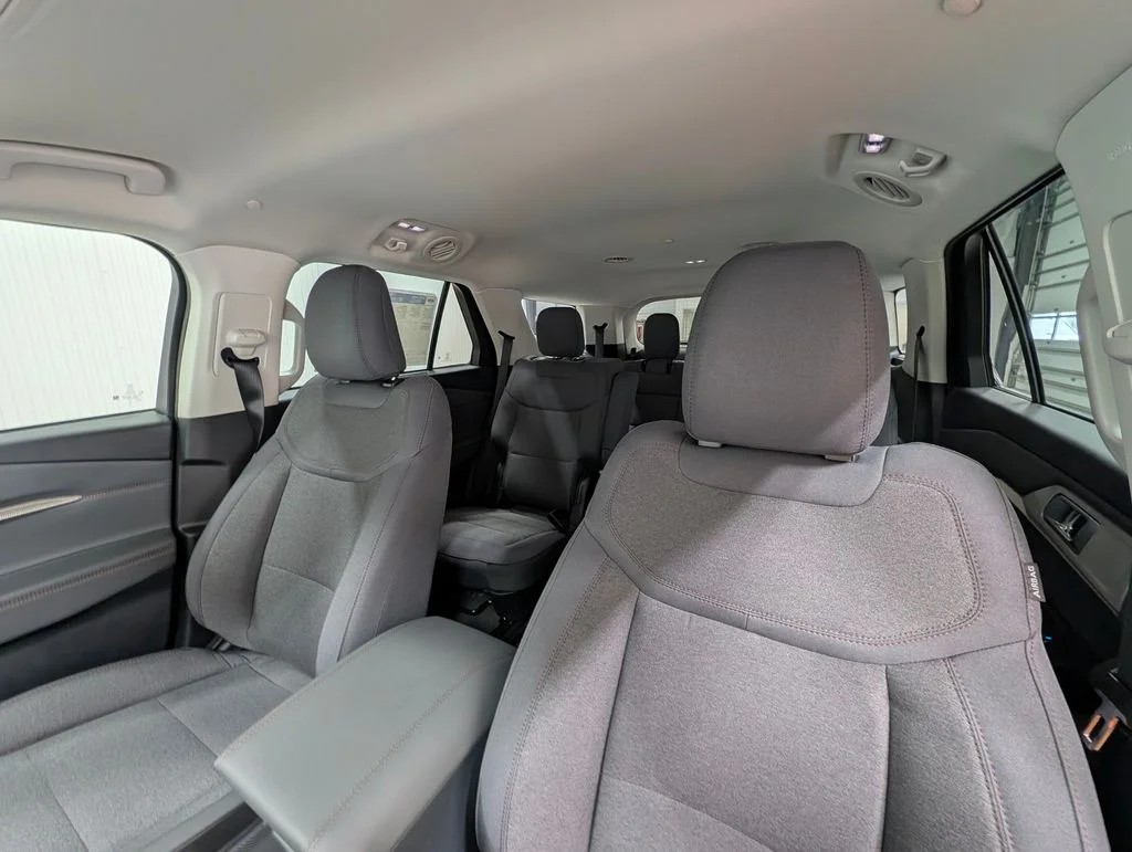 New 2026 Space White Metallic Ford Active image 12