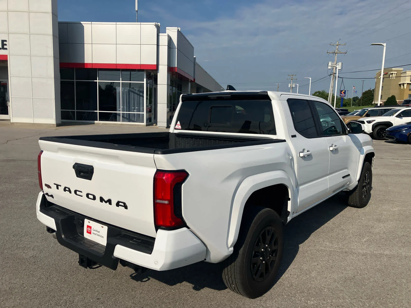Certified Used 2026 Ice Cap Toyota SR5 image 9