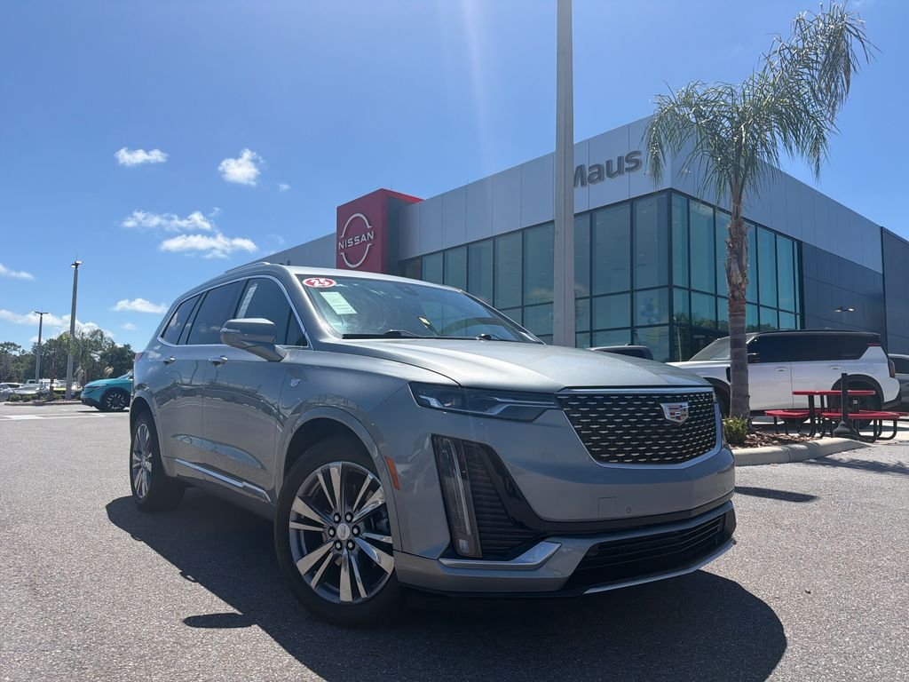 2025 Cadillac XT6 Premium Luxury Auto's photo