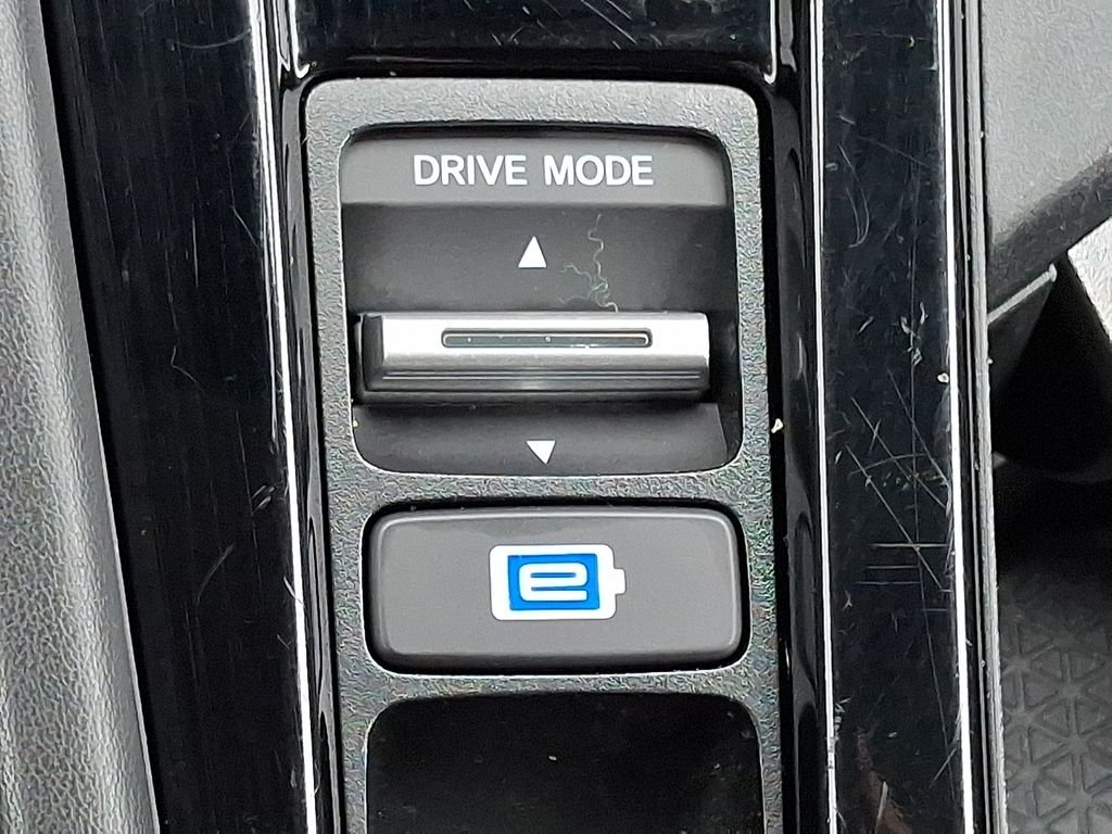 Used 2024 Silver Honda Touring image 26