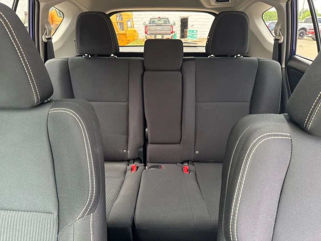 Used 2015 Blue Crush Metallic Toyota XLE image 25