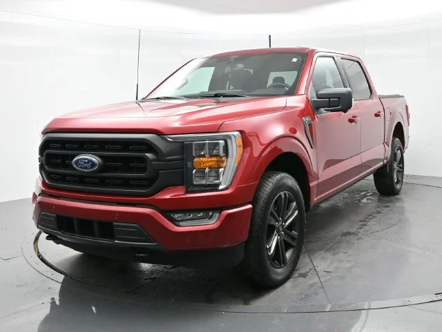 Used 2021 Rapid Red Metalli Ford XL image 3