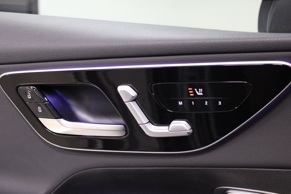 2026 Mercedes-Benz GLC Base - Photo 20