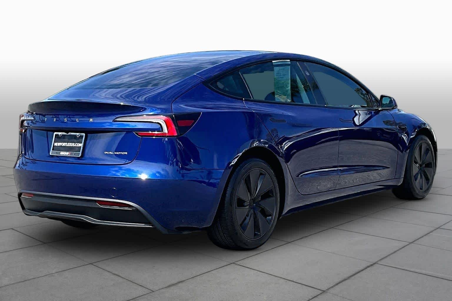 Used 2024 Deep Blue Metallic Tesla Long Range image 11