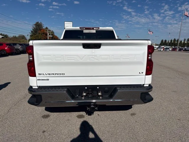 New 2026 Summit White Chevrolet LT image 20
