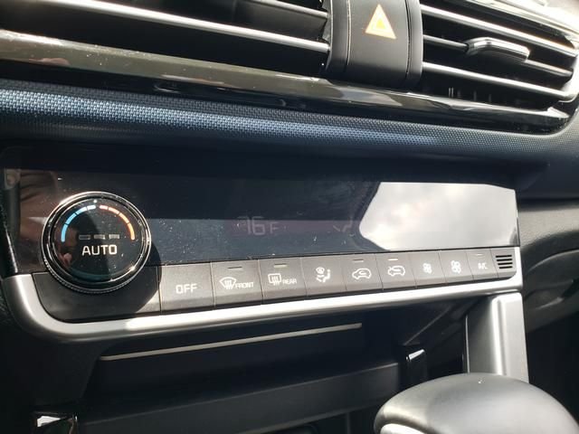 Used 2023 Black Kia S image 22