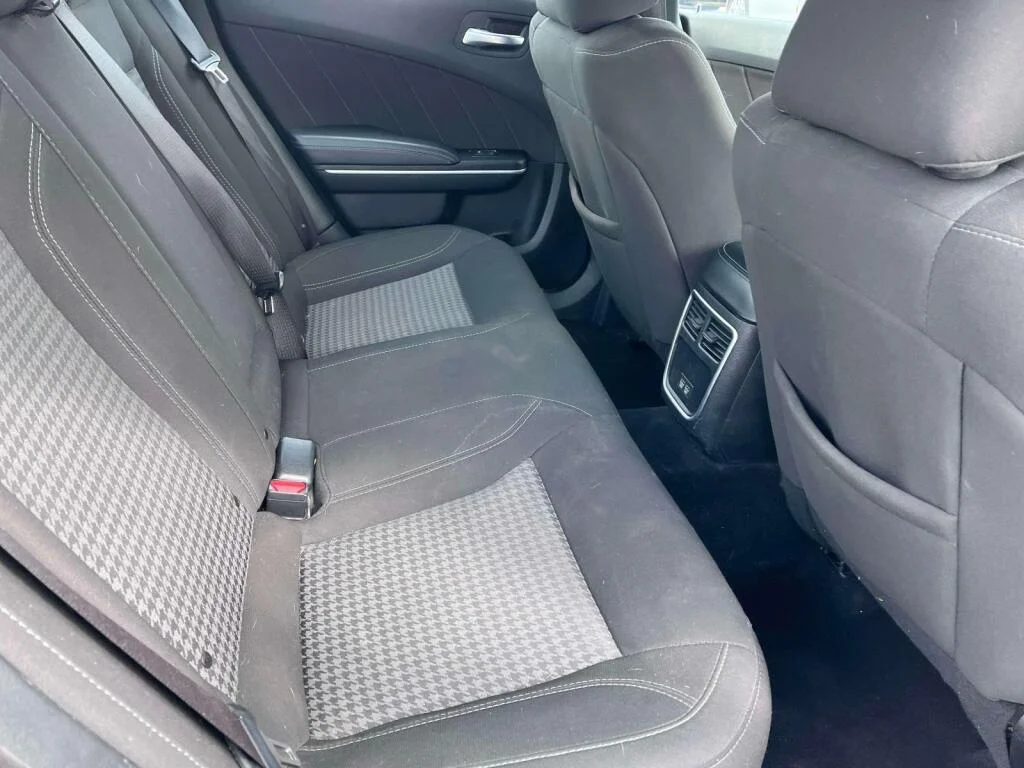 Used 2023 White Knuckle Clearcoat Dodge SXT image 19