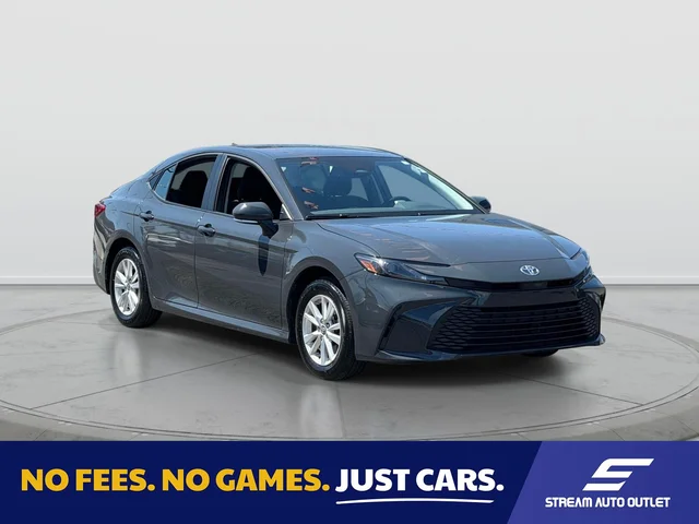 2025 Toyota Camry LE