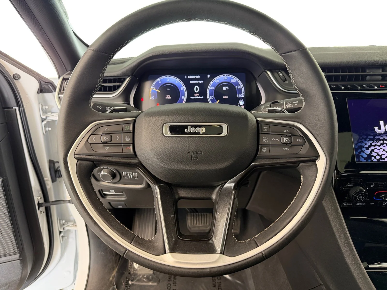 Used 2023 Bright White Clearcoat Jeep Altitude image 10