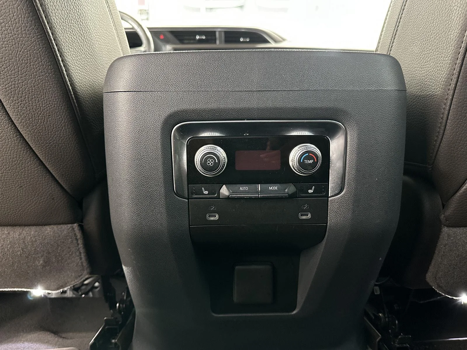 Used 2022 Onyx Black GMC Denali image 18