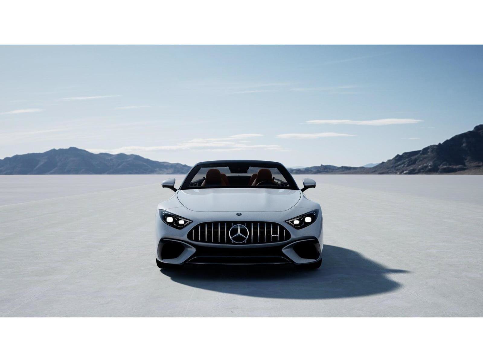 New 2026 MANUFAKTUR Moonlight White Metallic Mercedes-Benz SL 63 AMG® image 7