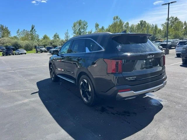 Used 2025 Black Kia SX Prestige image 7