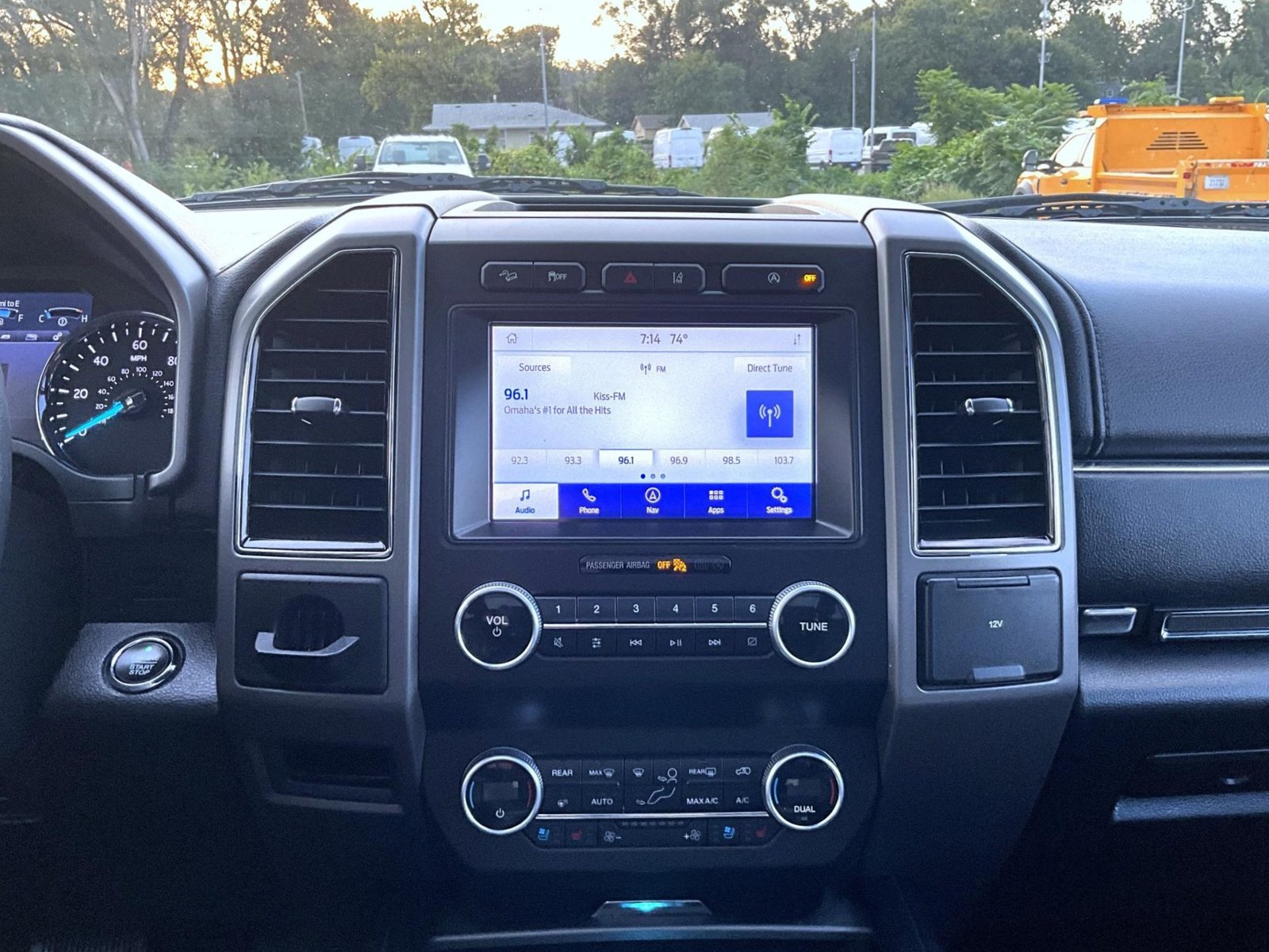 Used 2021 Black Ford XLT image 14