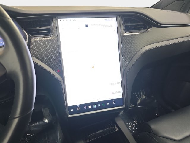 Used 2018 Black Tesla  image 20