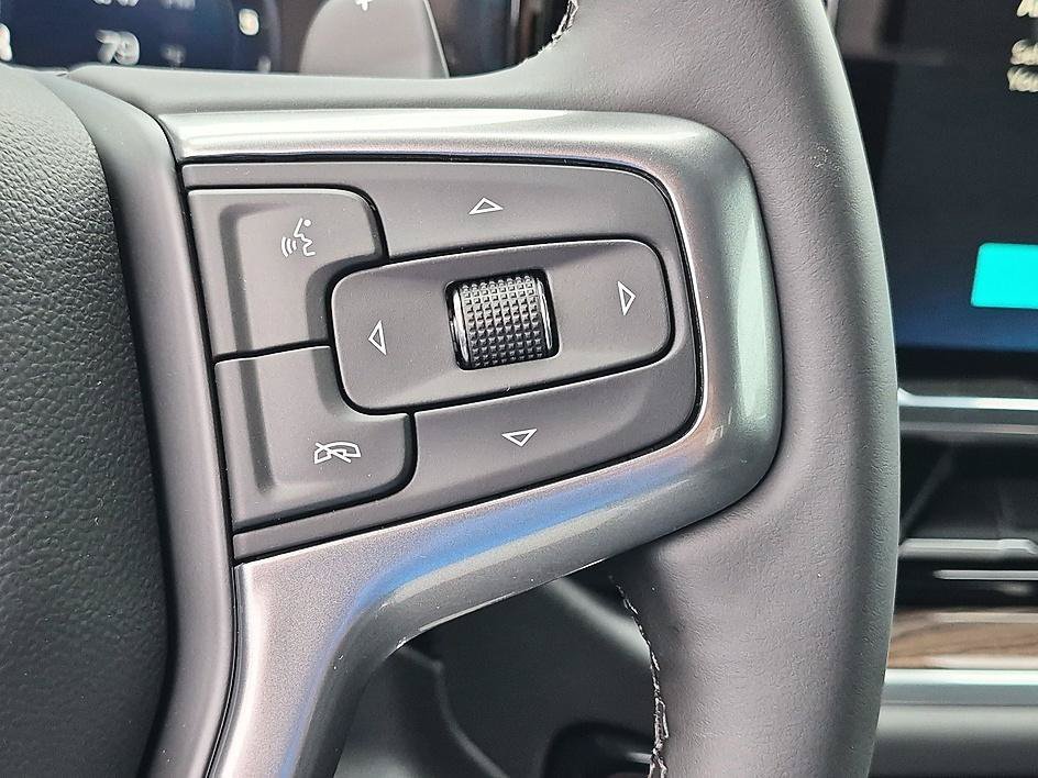 New 2026 Sterling Gray Metallic Chevrolet LT Trail Boss image 18