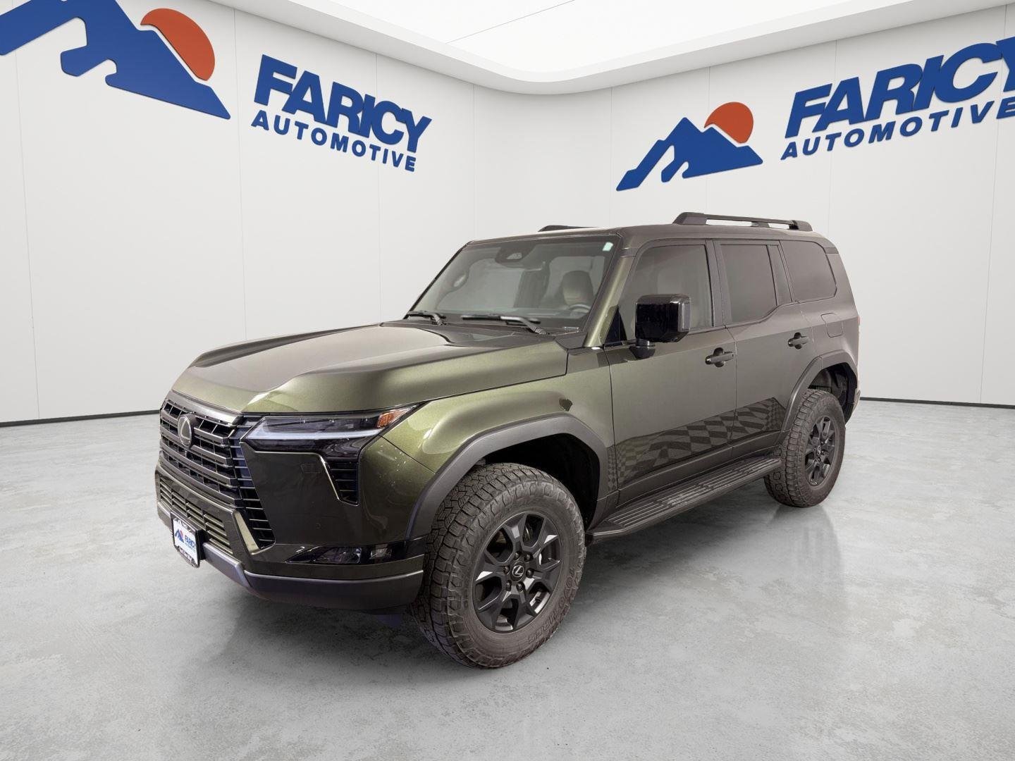 Used 2025 Nori Green Pearl Lexus GX 550 Overtrail image 1