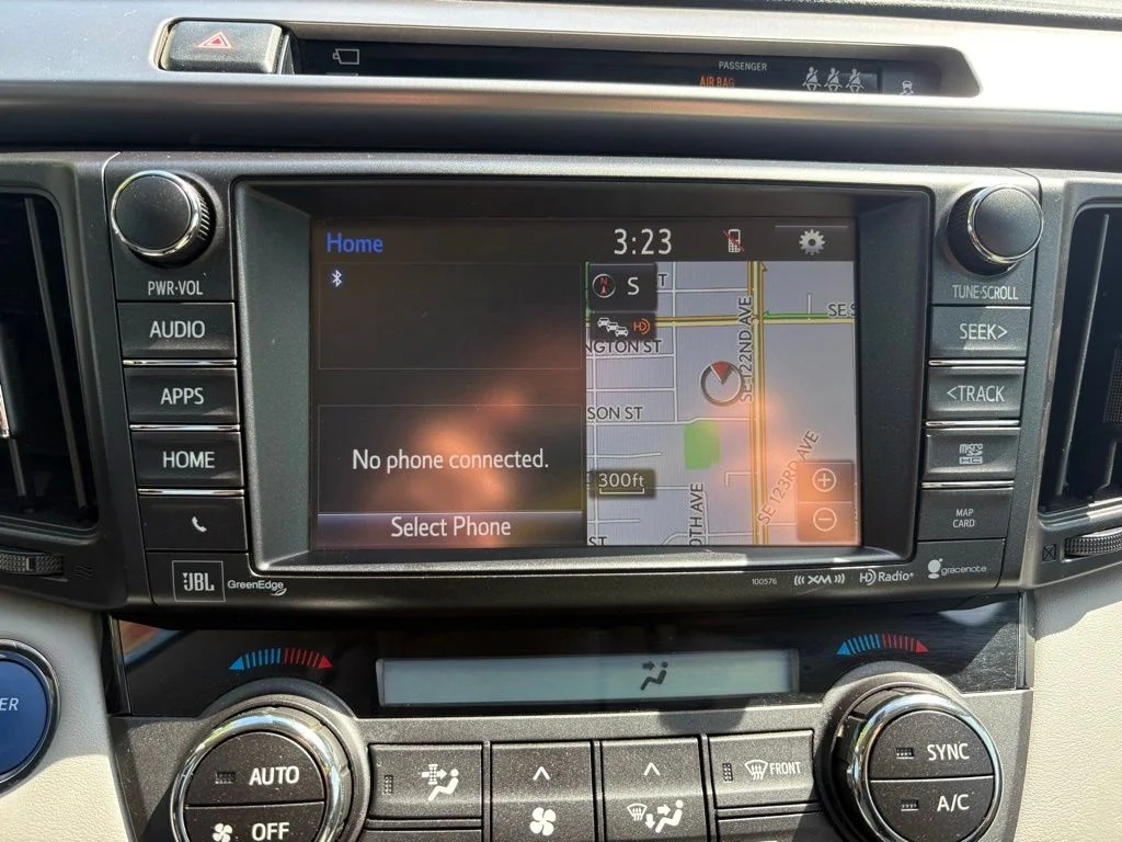 Used 2018 Red Toyota Limited image 19