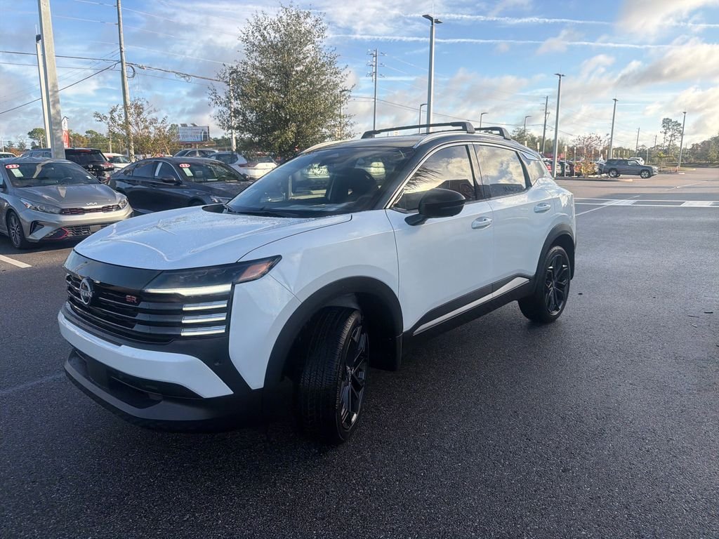 New 2026 Nissan Kicks SR 4D Sport Utility