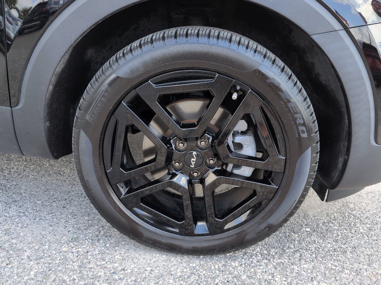 Certified Used 2023 Ebony Black Kia SX X-Line image 12