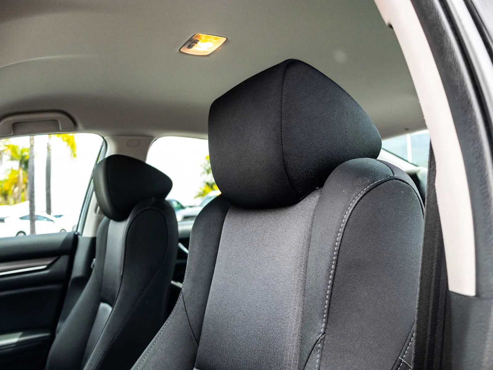 Used 2019 Crystal Black Pearl Honda LX 1.5T image 15
