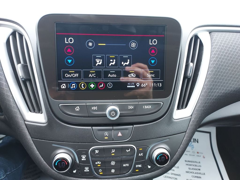Used 2024 White Chevrolet LT image 26