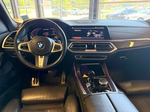 Used 2022 Phytonic Blue Metallic BMW M50i image 13