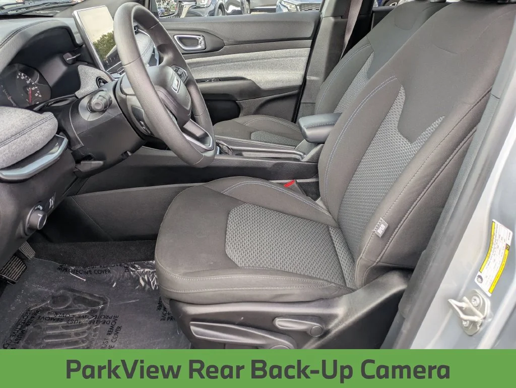 Used 2024 Silver Jeep Sport image 15