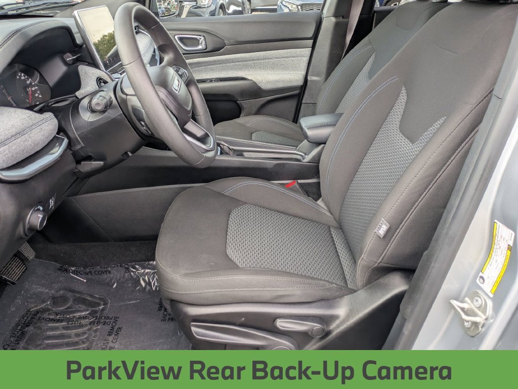 Used 2024 Silver Jeep Sport image 15