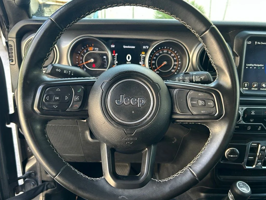 Used 2021 Gray Jeep Unlimited Sport image 16
