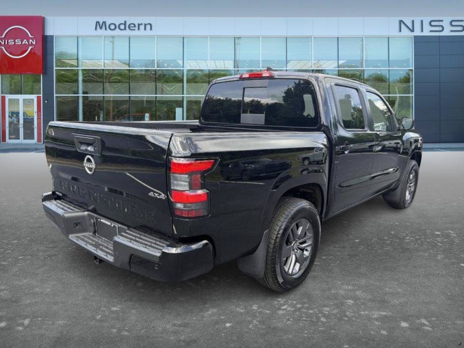 Used 2025 Super Black Nissan SV image 5
