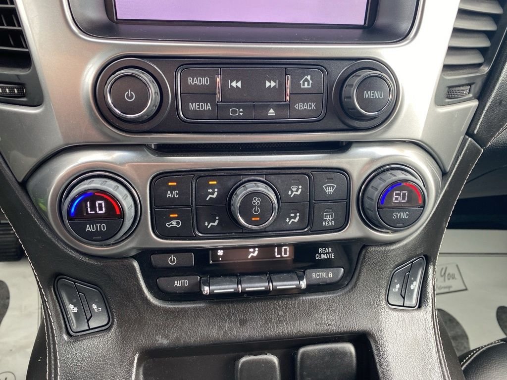 Used 2015 Silver Ice Metallic Chevrolet LT image 25