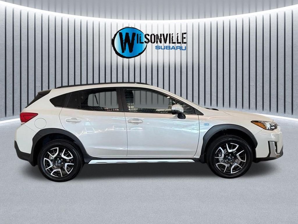 Used 2019 White Subaru Hybrid image 15