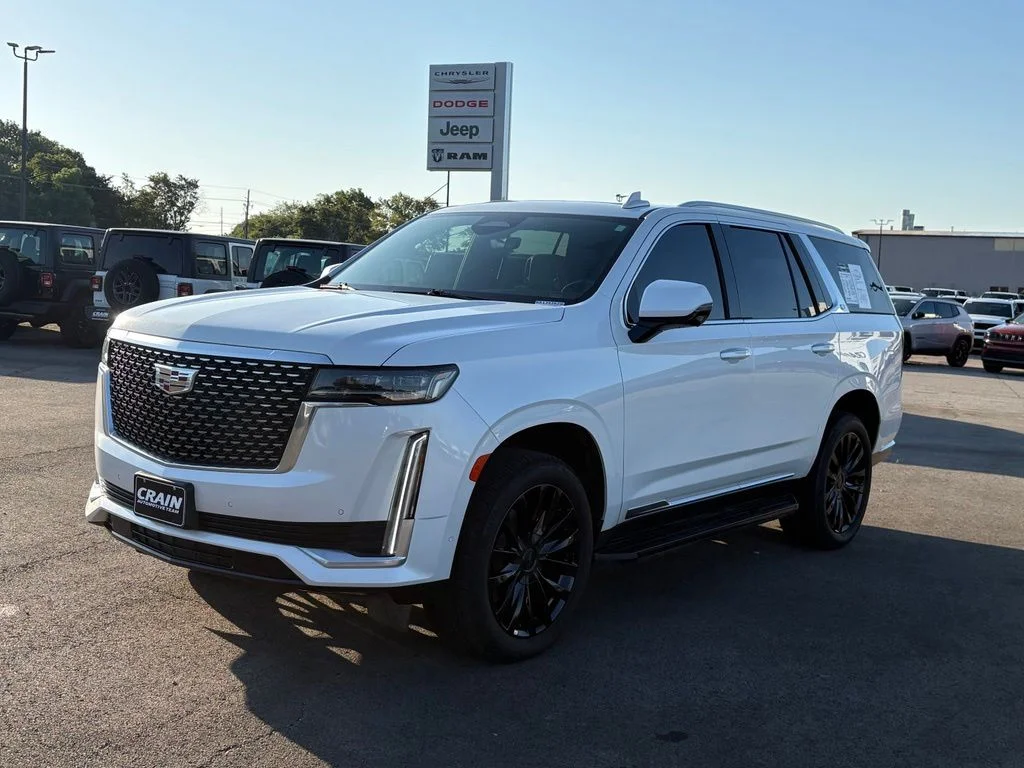 Used 2024 White Cadillac Premium Luxury image 3
