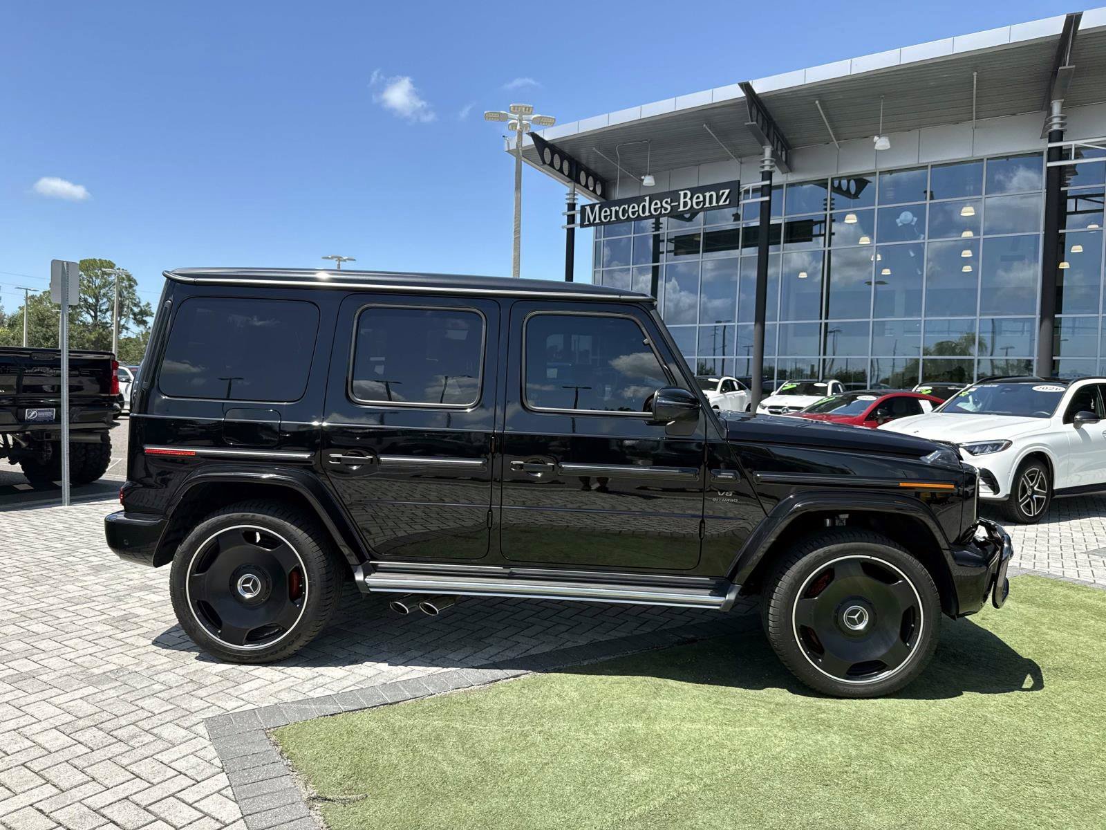 2025 Mercedes-Benz G-Class Mercedes-AMG - Photo 6