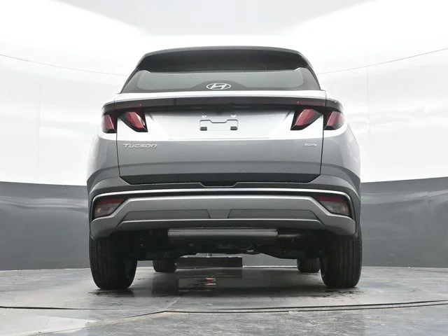 New 2026 Silver Hyundai SE image 18