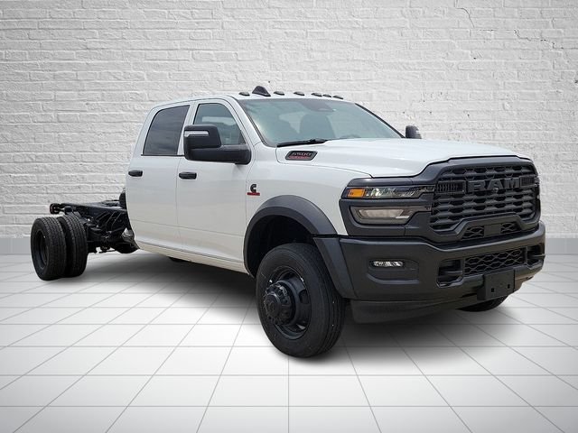 New 2026 Bright White Clearcoat RAM Tradesman image 6