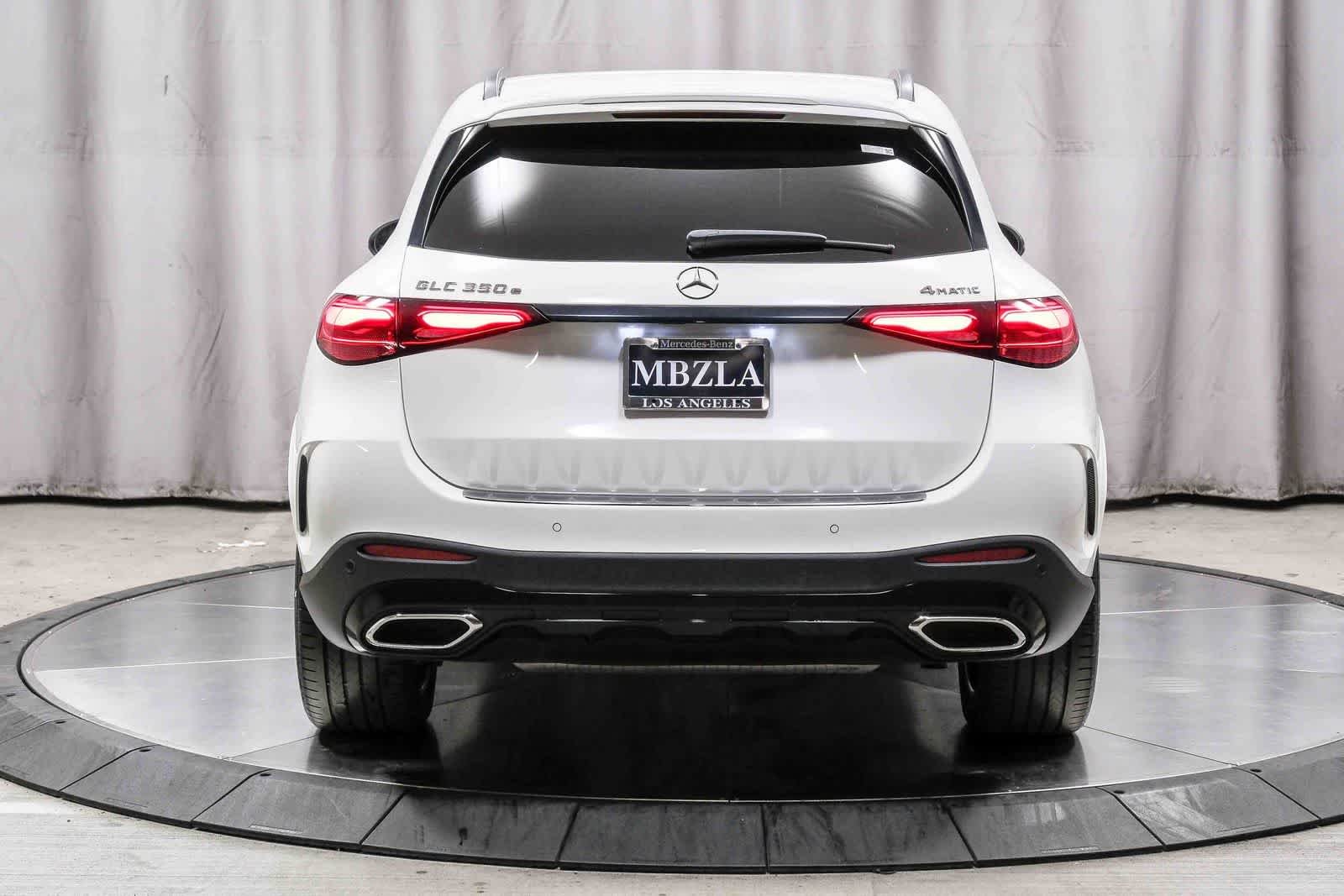 Used 2025 Polar White Mercedes-Benz GLC 350e image 3