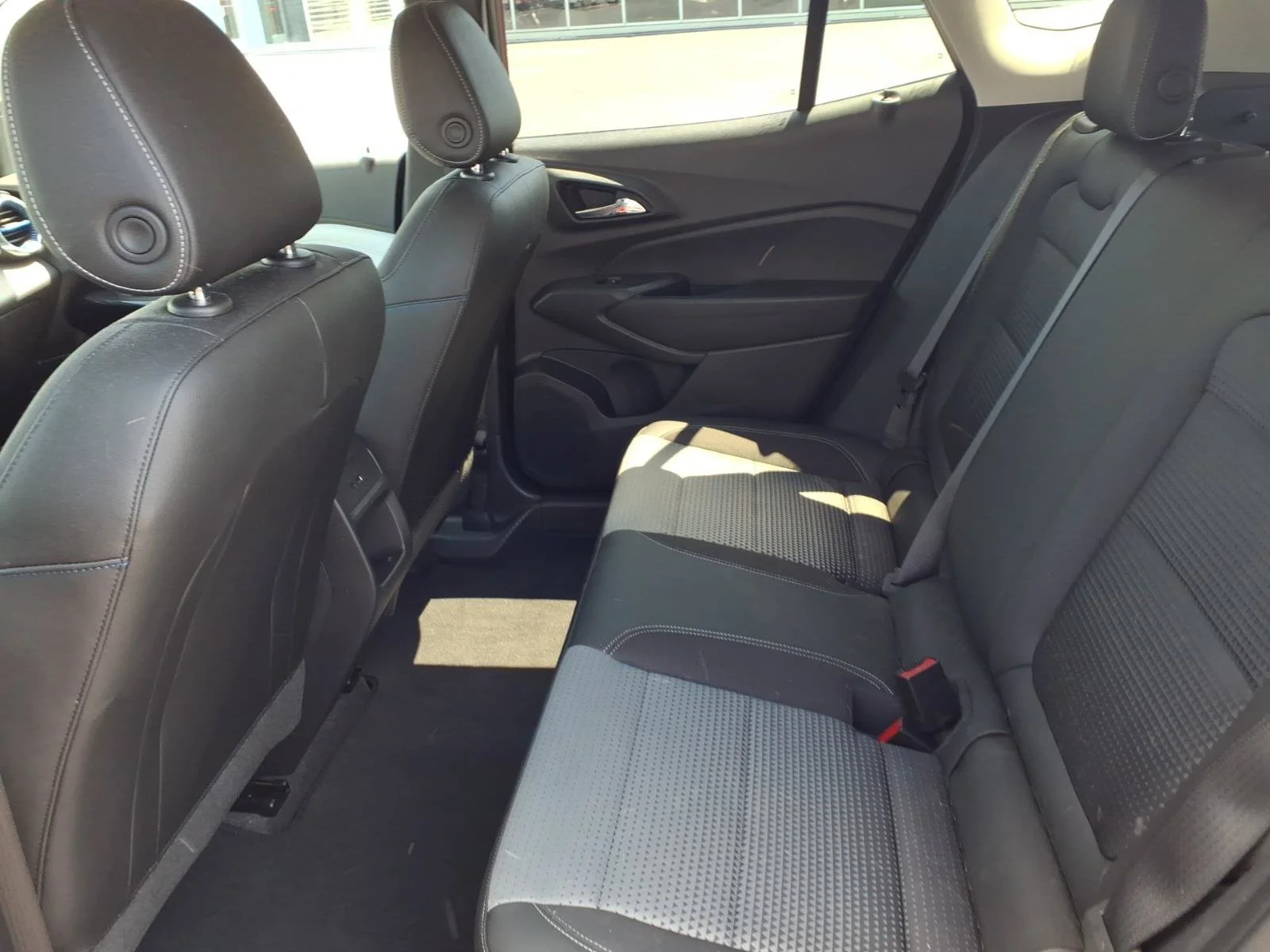 Used 2025 Crimson Metallic Chevrolet LT image 25