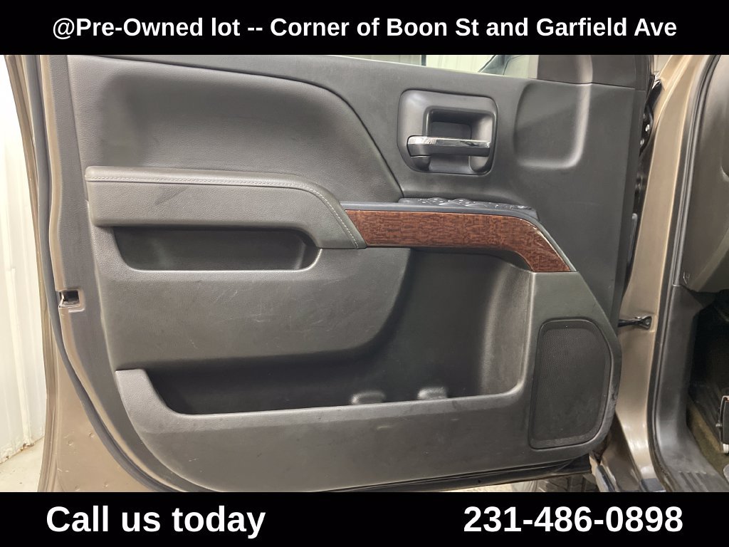 Used 2015 Brown GMC SLE image 15