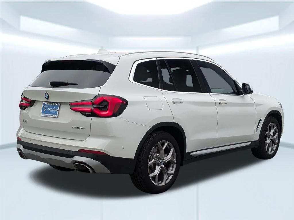 Used 2023 White BMW sDrive30i image 5
