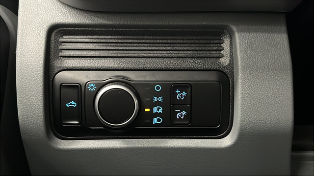 Used 2025 Carbonized Gray Metallic Ford XL image 31