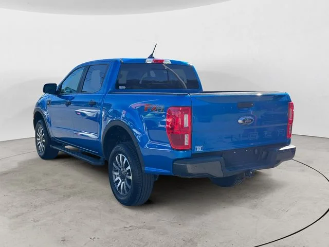 Used 2021 Blue Ford XLT image 3
