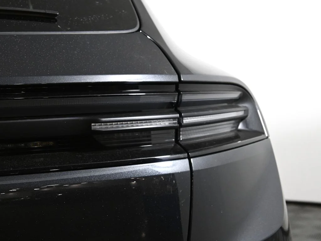 2026 Porsche Macan Base - Photo 13