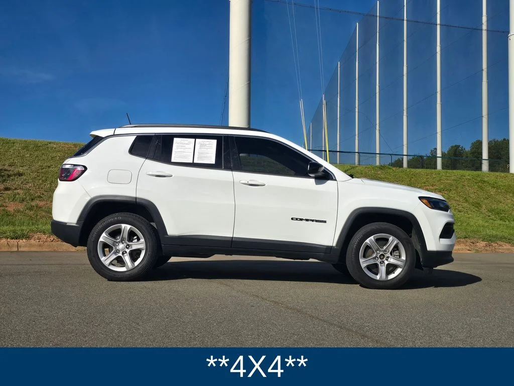 Used 2024 White Jeep Latitude image 2