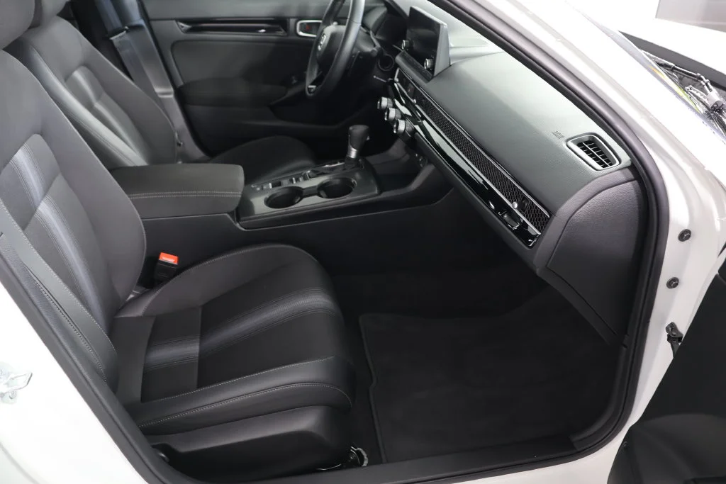Used 2026  Honda Sport image 23