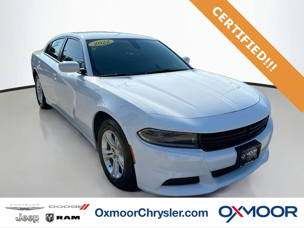 Certified Used 2022 White Knuckle Clearcoat Dodge SXT image 1