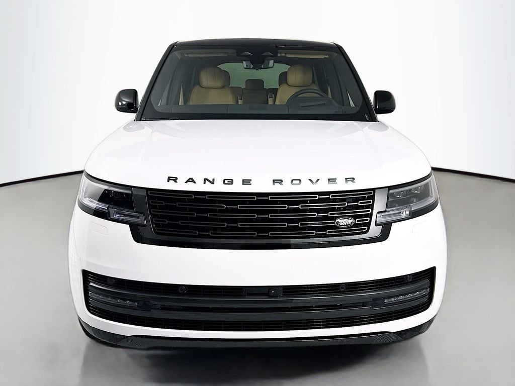 New 2026 Fuji White LAND ROVER SE image 6