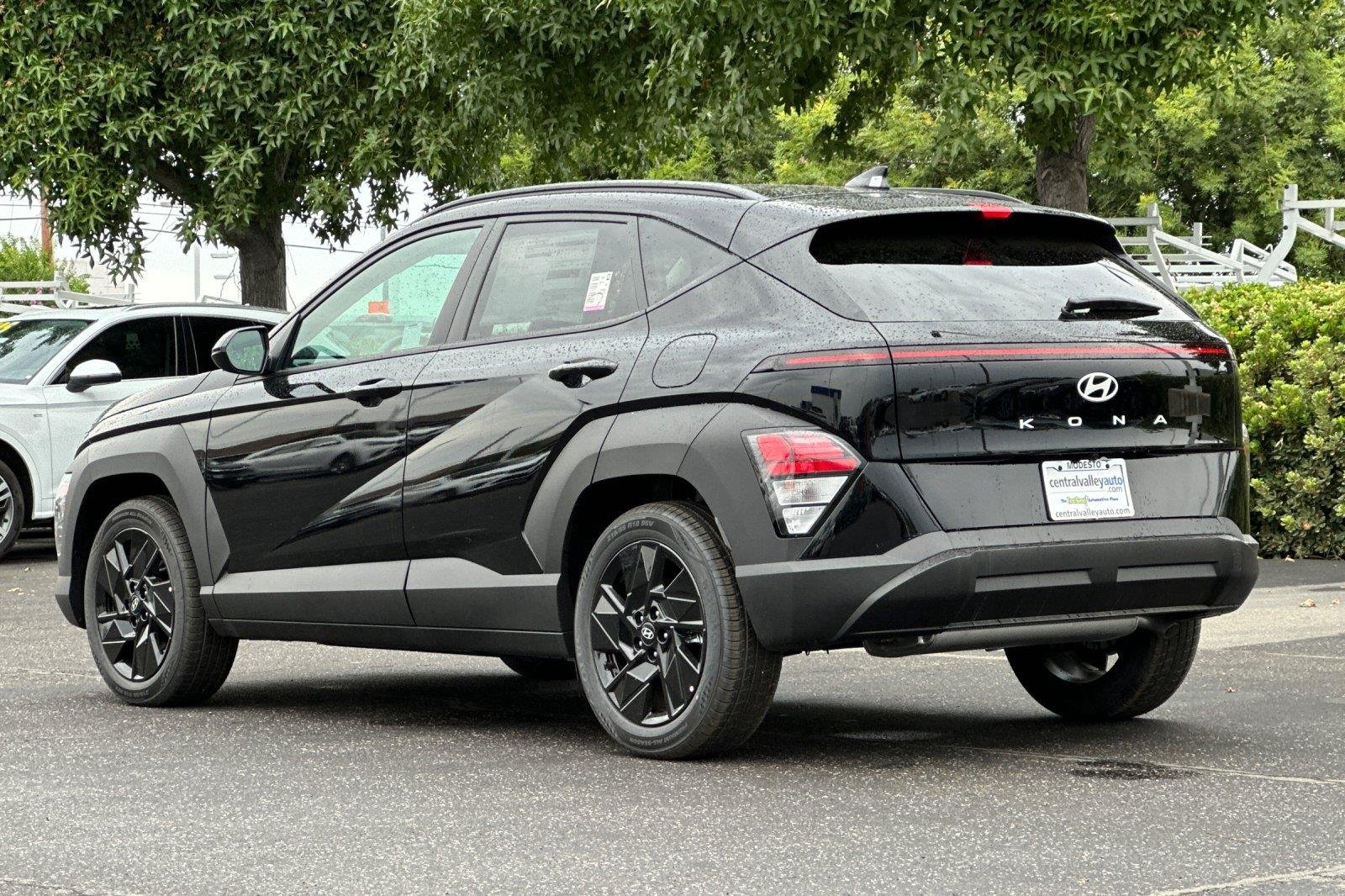 New 2027 Abyss Black Pearl Hyundai SEL Sport FWD image 22
