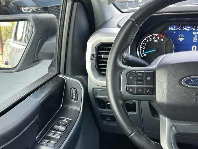 Used 2023 White Ford XLT image 12